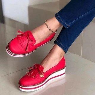 Platform Tassleed Sandals