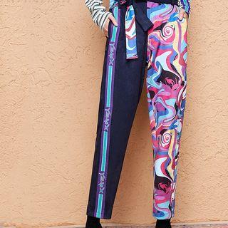 Cropped Print Panel Straight Cut Pants
