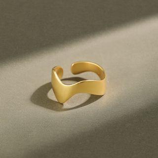 Wide Curve Open Ring