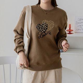 Heart-detail Fleece Sweatshirt