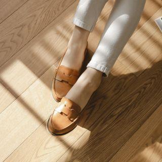 Round-toe Penny Loafers