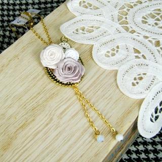Ladies Tea House Necklace