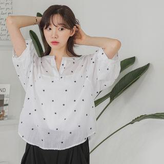 Elbow-sleeve Star Embroidered Top
