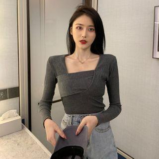 Plain Cross-strap Long-sleeve Top