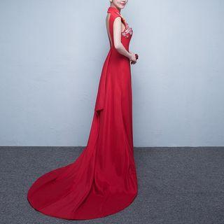 Embellished Sleeveless Trained Sheath Evening Gown