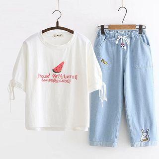 Embroidered Short-sleeve T-shirt / Crop Jeans / Set