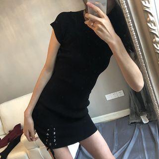 Short-sleeve Lace-up Knit Dress