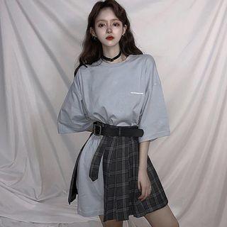 3/4-sleeve Long T-shirt / Pleated Mini Skirt