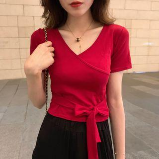 V-neck Short-sleeve T-shirt / Wide-leg Pants