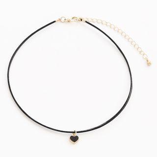 Heart Pendant Faux Leather Choker