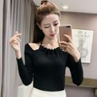 Long-sleeve Cut-out Shoulder Knit Top
