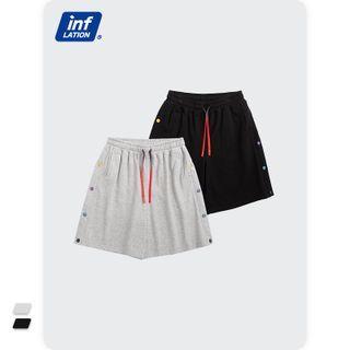 Button-side Loose Shorts