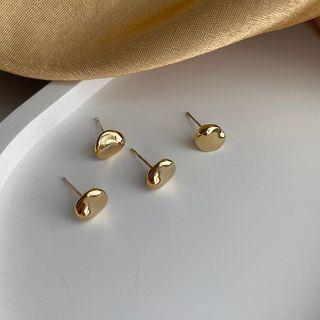 Stud Earring E134 - 1 Pair - Gold - One Size