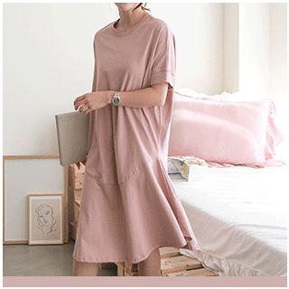 Round-neck Ruffle-hem T-shirt Dress