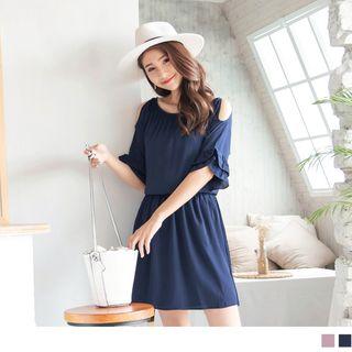 Off -shoulder Layered Ruffle Dress