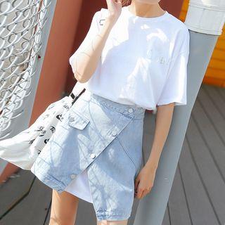 Set: Lettering Elbow-sleeve T-shirt Dress + Buttoned Denim Mini Skirt