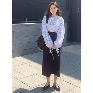 Pocket-detail Slit-back Long Skirt