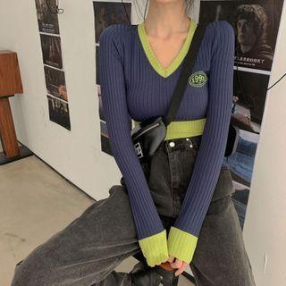 V-neck Knit Top Blue & Light Green - One Size