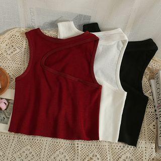 Asymemtrical Slim-fit Crop Tank Top