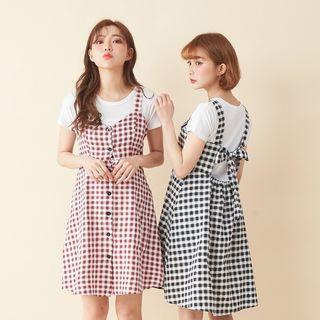 Set: Short-sleeve T-shirt + Plaid Jumper Dress