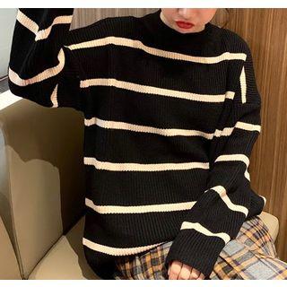Loose-fit Striped Sweater / Plaid Midi Skirt