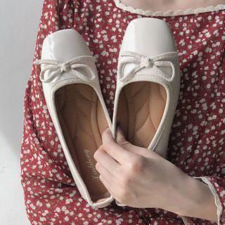 Faux Leather Bow Shoes