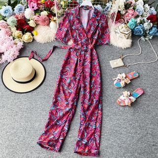 Short-sleeve Printed V-neck Jumpsuit