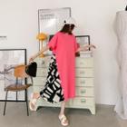 Short-sleeve Print Panel Midi T-shirt Dress