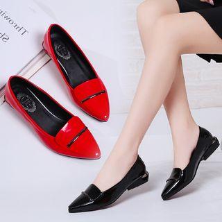 Patent Low-heel Pointed Flats