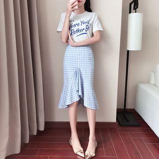 Set: Lettering Short-sleeve T-shirt + Gingham Midi Skirt
