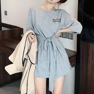 Elbow-sleeve Letter Dress