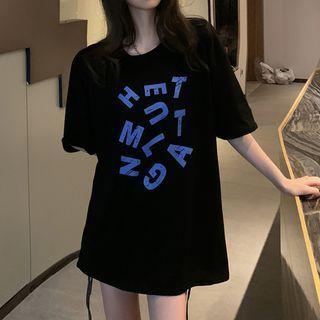 Elbow Sleeve Lettering Oversized T-shirt