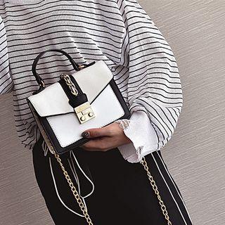 Bucket Bag With Chain Strap