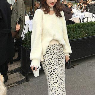 Set: Cutout Sweater + Leopard Print Midi Sheath Skirt