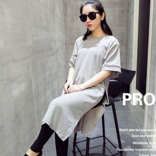 Short-sleeve Slit Long T-shirt
