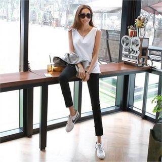 Fray-hem Colored Tank Top