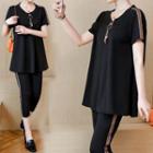 Set: Contrast Trim Short Sleeve T-shirt + Capri Leggings