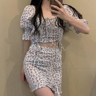 Set: Balloon-sleeve Floral Print Drawstring Blouse + A-line Skirt
