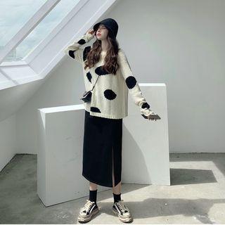 Dot Loose-fit Sweater / Plain Midi Skirt