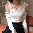 Cold-shoulder Lace Panel T-shirt / Lace Tights