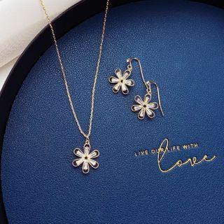 Alloy Flower Pendant Necklace / Dangle Earring