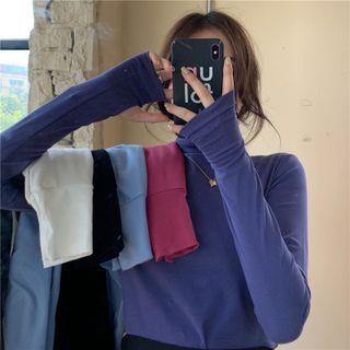 Long-sleeve High-necked Top