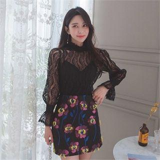 Lettuce-edge Sheer Lace Blouse