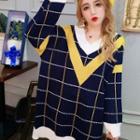Color-block Plaid V-neck Long-sleeve Sweater