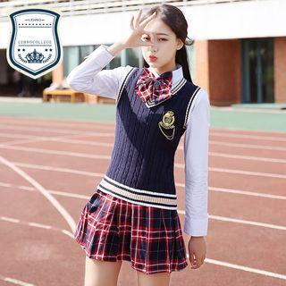 Set: Shirt + Bow Tie + Pleated Skirt + Knit Vest / Set: Shirt + Knit Vest + Neck Tie + Pants