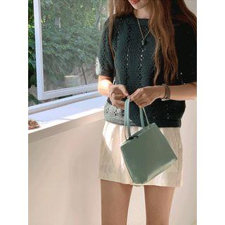 Button-back Knit Crop Top