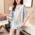Elbow Sleeve Splatter Print T-shirt