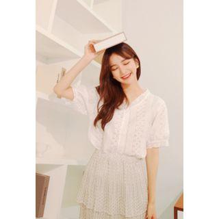 Short-sleeve Scallop-edge Lace Top