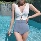Cut-out Two-tone Swimsuit