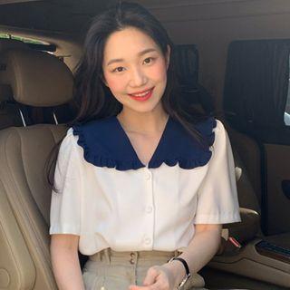 Short-sleeve Ruffle Trim Blouse As Shown In Figure - One Size